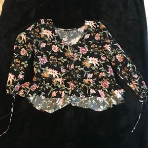 American Eagle Outfitters Long Sleeve Floral Shirt